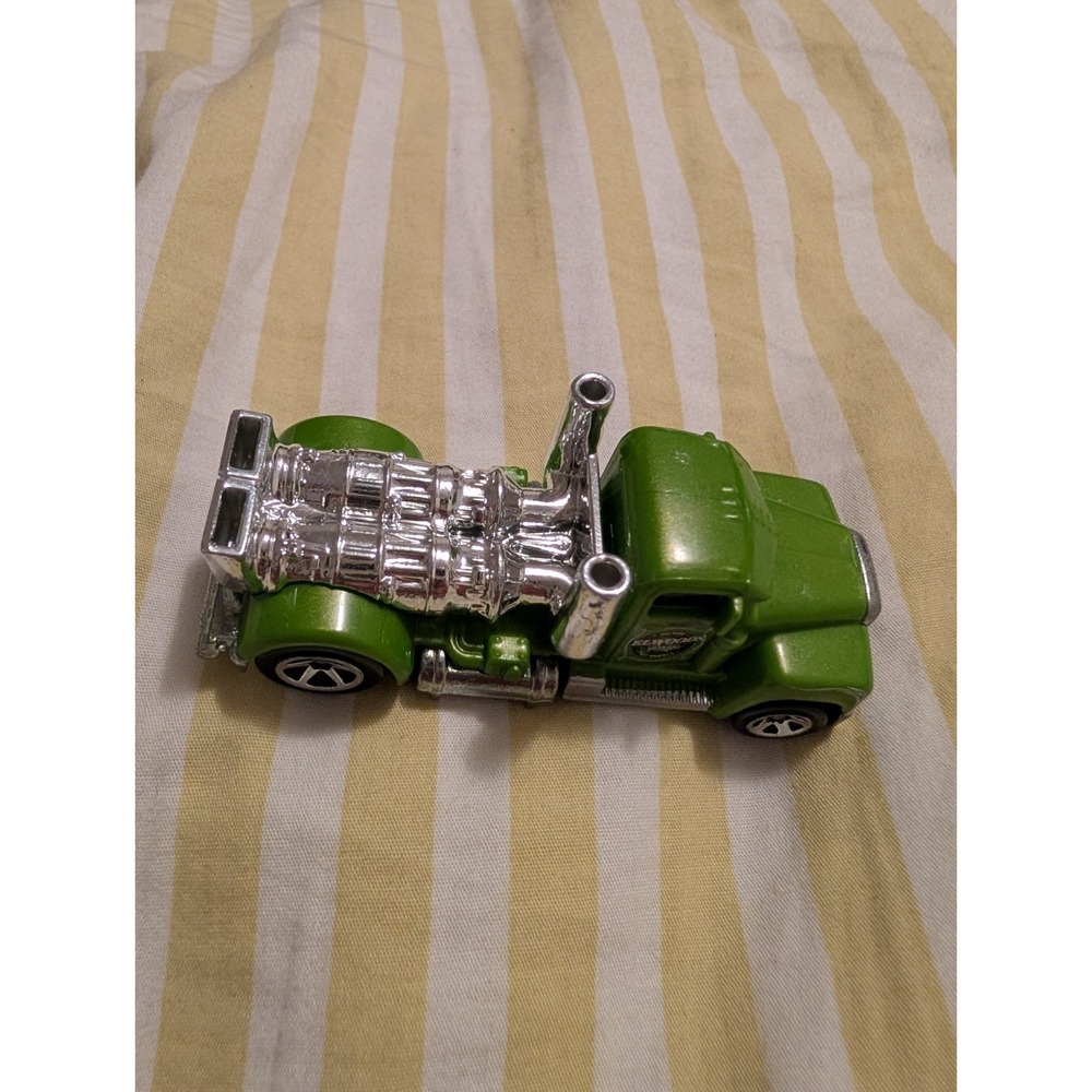 Hot Wheels Fast Gassin Truck Elwoods Garage Turbine Time CFH21 Green 1:64 2014
